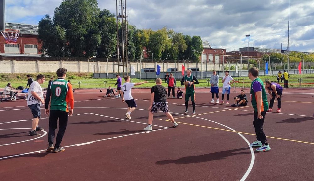 Стадион «Металлист» распахнул двери