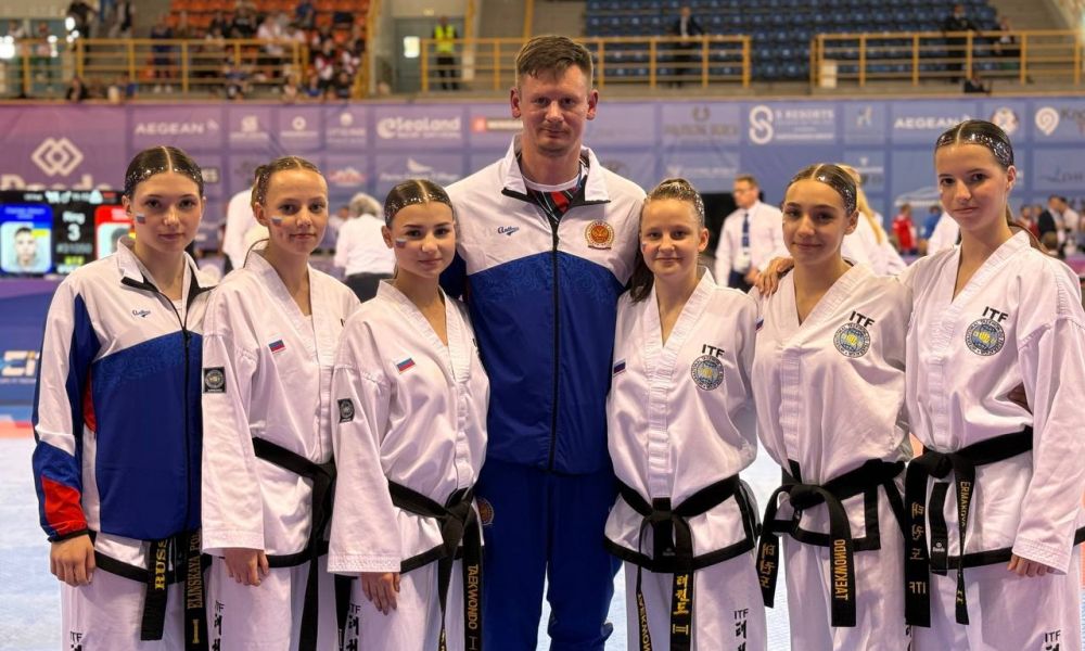 Губернатор отметил наших мастеров тхэквондо