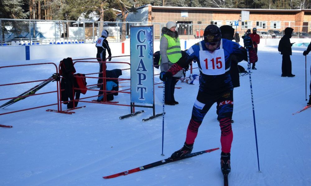 В праздничный день определили лучших в лыжном спорте