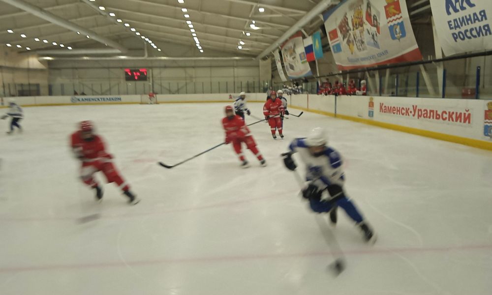 «Уралец» вновь сильнее «Кристалл-Юпитера»