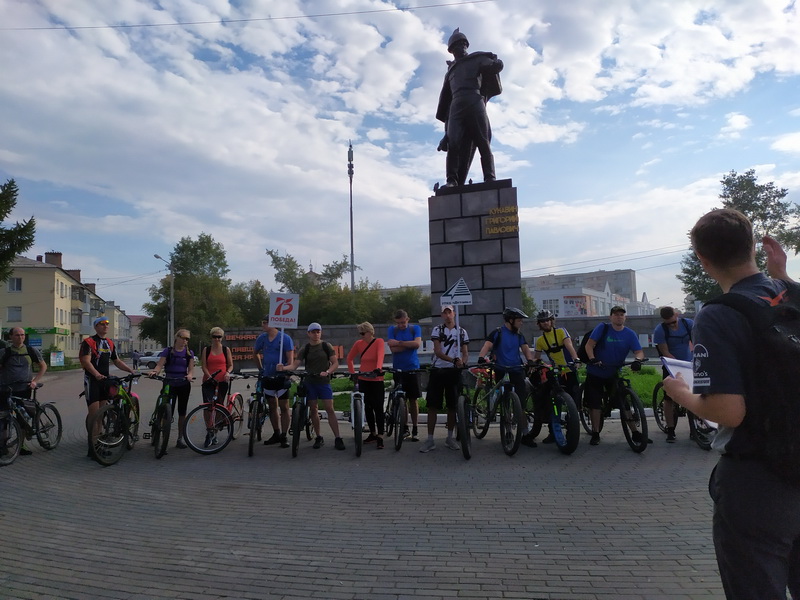 Велосипедисты УПКБ «Деталь» провели необычный велопробег 