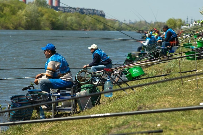 Рыболовы спокойно могут проводить свои соревнования.