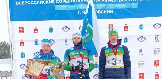 Золотая команда Свердловской области. Первый справа - Савелий Коновалов.