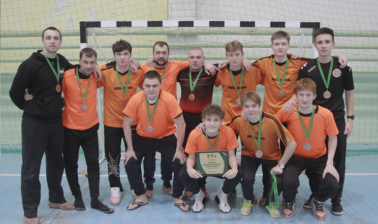 УПКБ "Деталь" - бронзовый призер первенства области по мини-футболу.