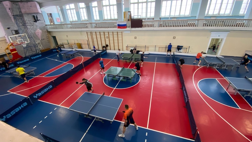 Первый спортивный турнир года в Каменске-Уральском в разгаре.