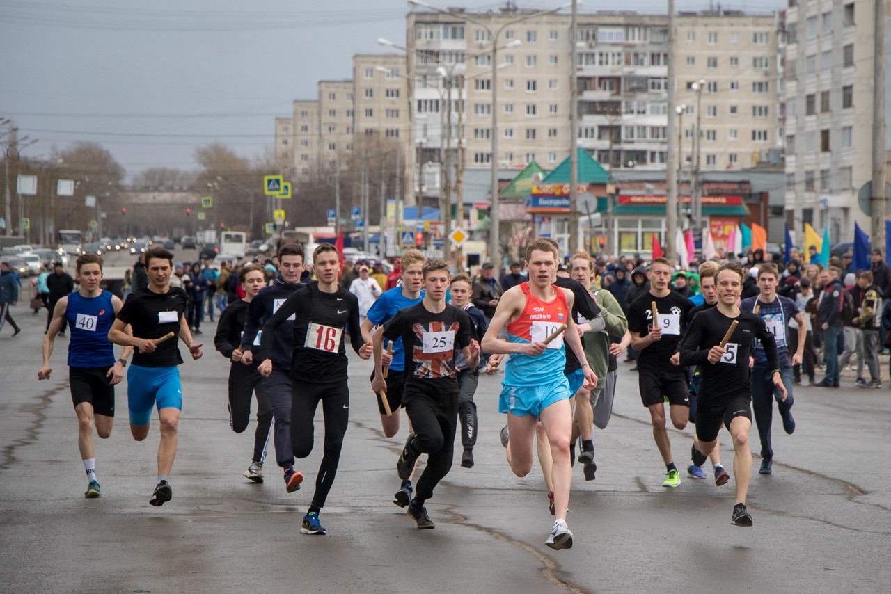 Городская эстафета - одно из главных спортивных событий в Каменске-Уральском