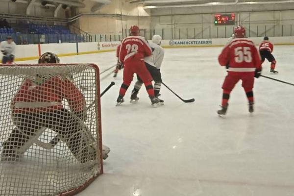 Уверенные победы «Спарты» и «Металлурга»