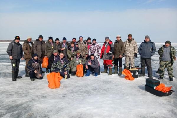 Определили лучших в подледном лове рыбы