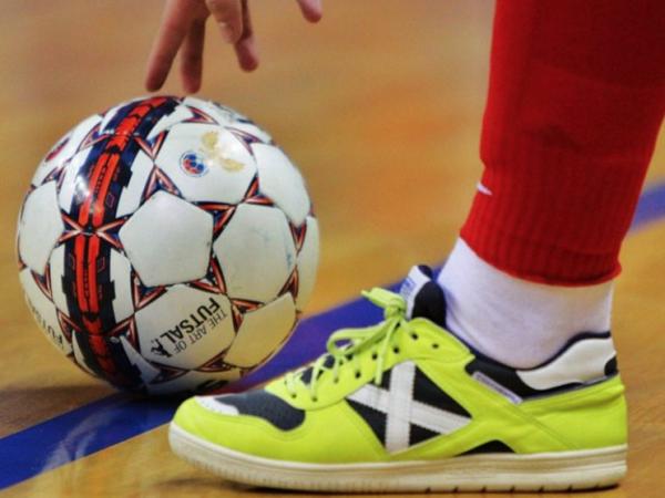 Каменские команды с побед начали чемпионат Свердловской области по мини-футболу