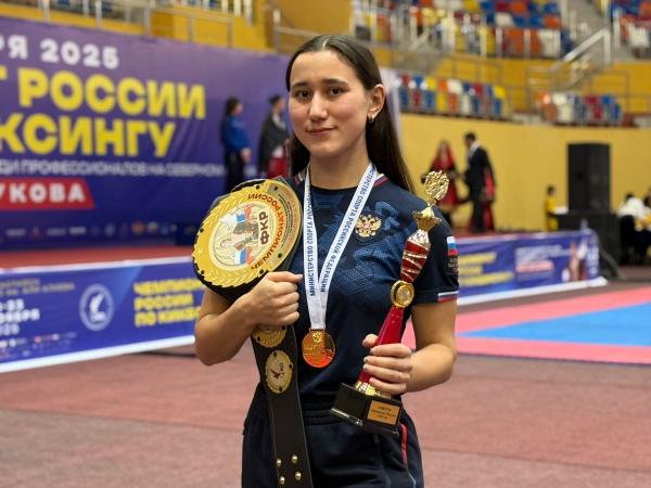 В Каспийске прошел Чемпионат России по кикбоксингу. 2 золота у Натальи Бакировой