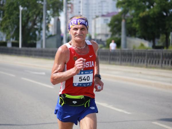 Нестор Чернявский из Каменска-Уральского стал серебряным призером марафона «Европа-Азия»