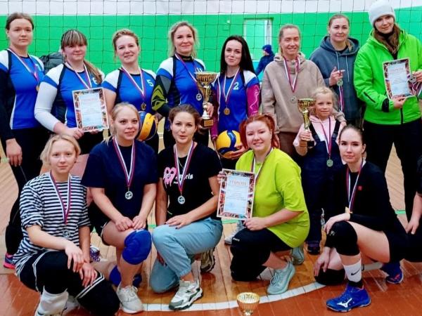 В Каменском районе определили сильнейших в турнире по волейболу среди женщин