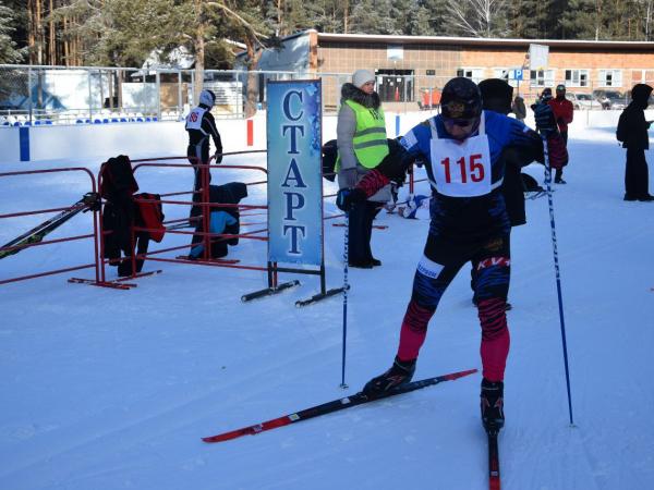 В праздничный день определили лучших в лыжном спорте