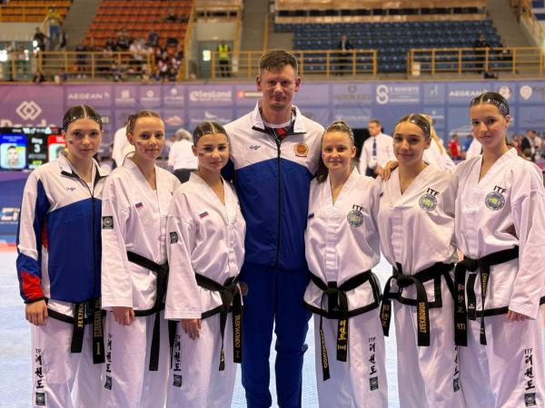 Губернатор отметил наших мастеров тхэквондо