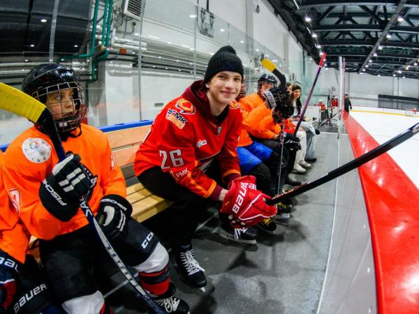 Мастер-класс для юных хоккеистов